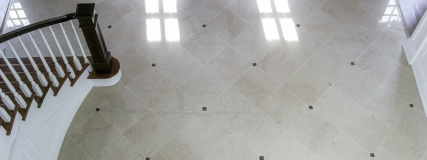 Large format diagonal tile floor